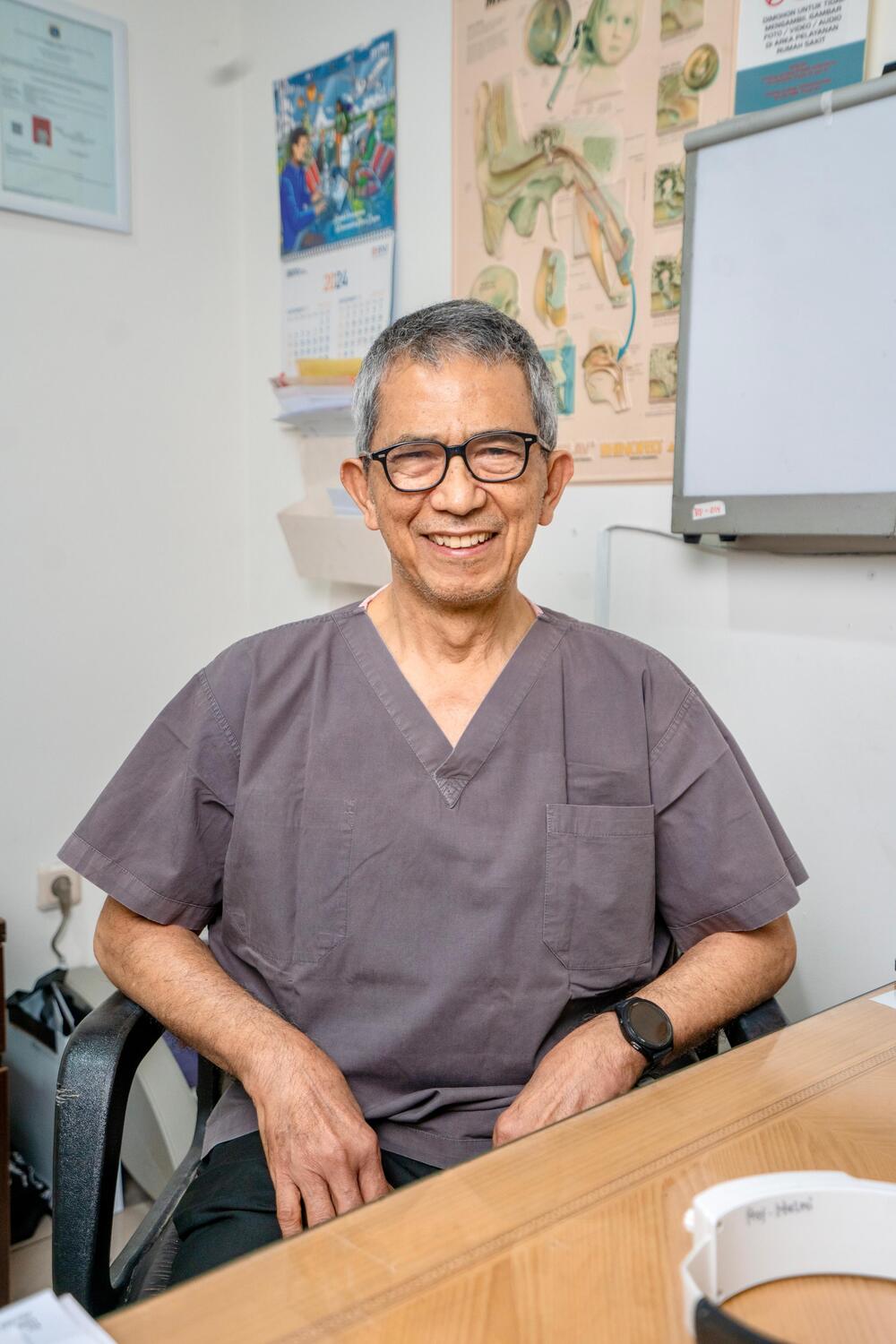 Prof Helmi